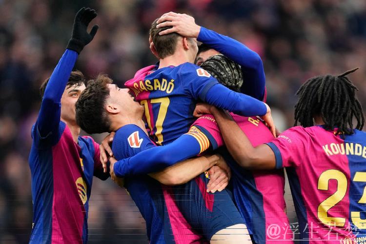 西甲争冠形势再度混乱!皇马追平巴萨,三队仅差1分,马竞放缓脚步 西甲争冠形势再度混乱!皇马追平巴萨,三队仅差1分,马竞放缓脚步